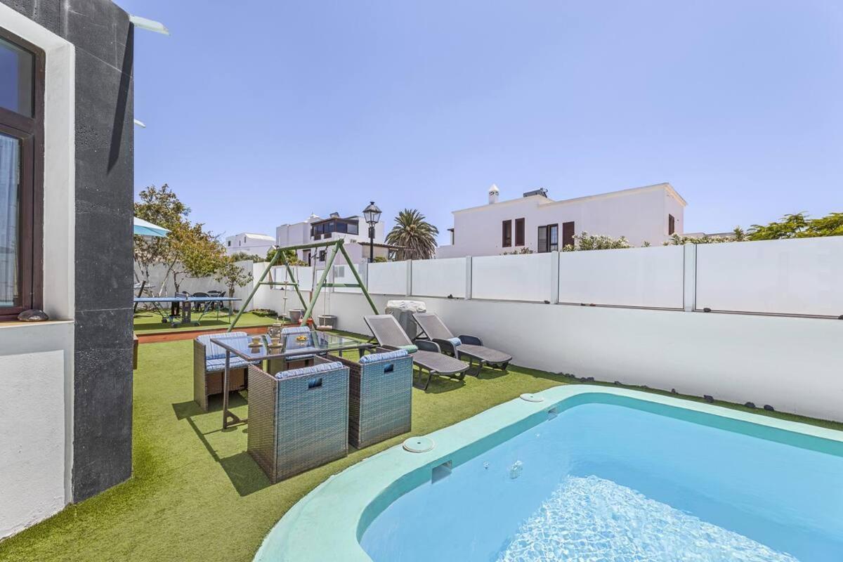 Villa Palacios Herrero Tahiche Esterno foto