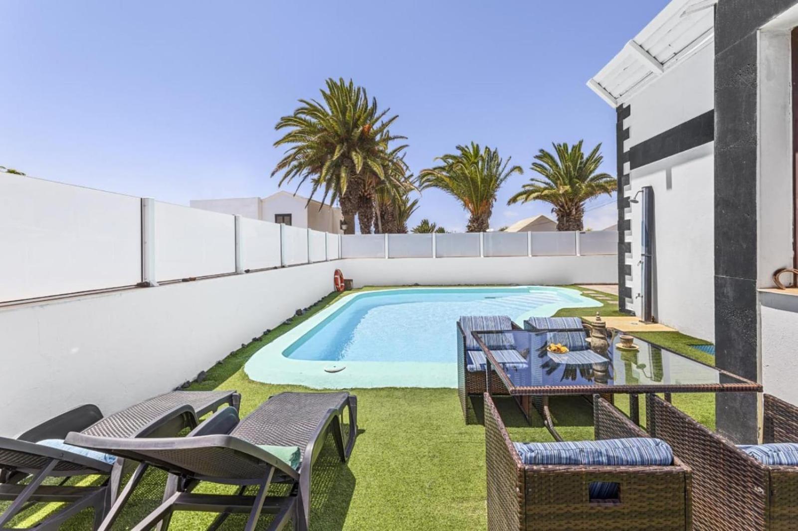 Villa Palacios Herrero Tahiche Esterno foto