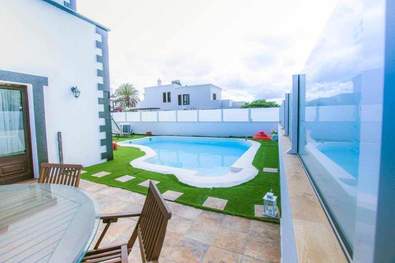 Villa Palacios Herrero Tahiche Esterno foto